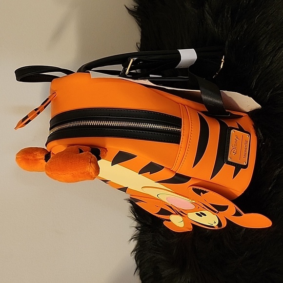 🎉HPx2🎉 Loungefly Tigger Cosplay Mini Backpack - Picture 6 of 8